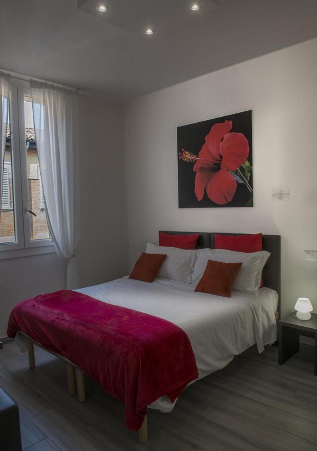 Le Stanze Dei Fiori Hotell Bologna Exteriör bild